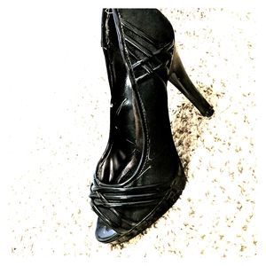 Black high heel shoe
